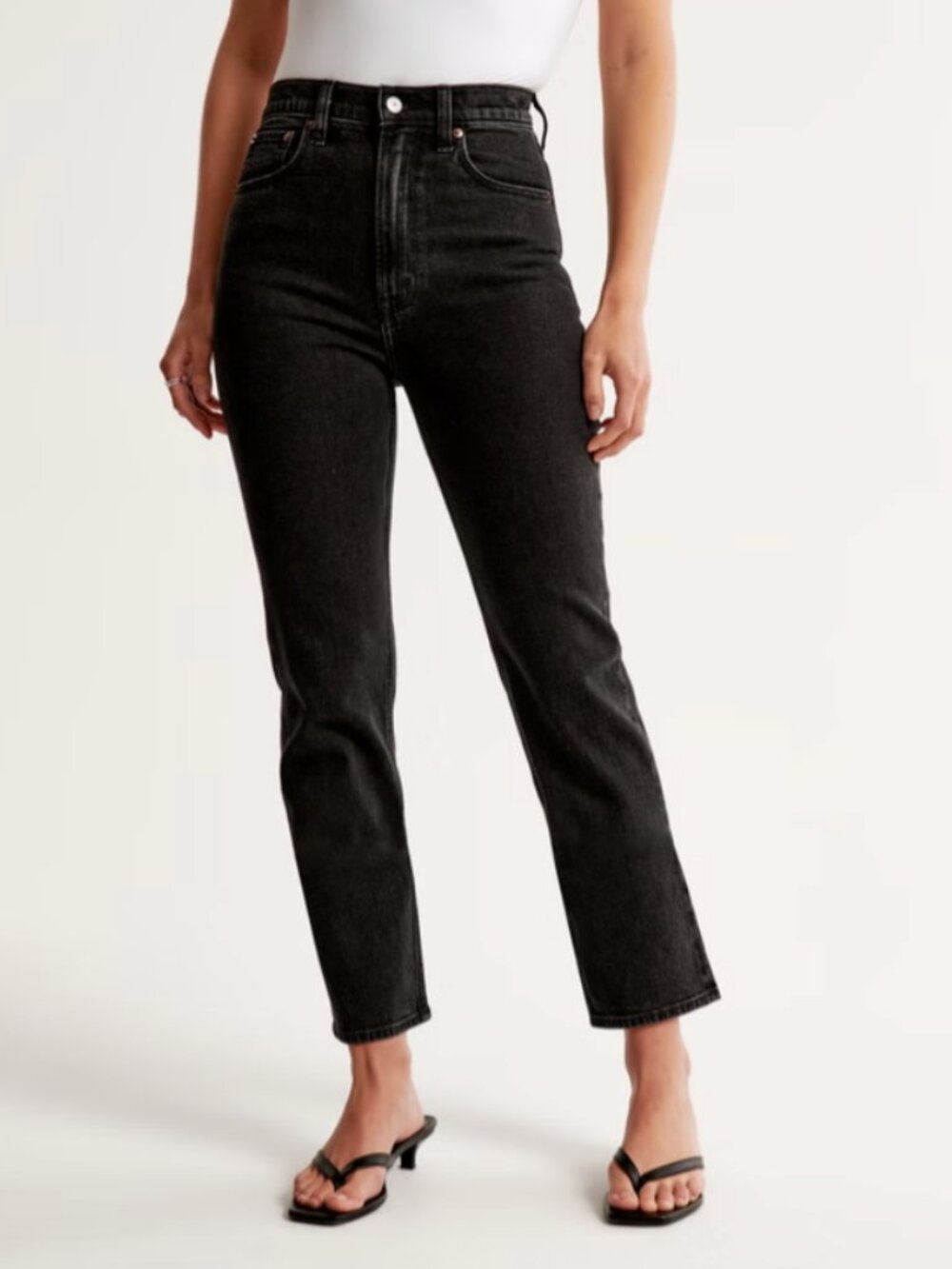 Abercrombie  Ankle Straight Ultra High Rise Jean Size 29/8 Black